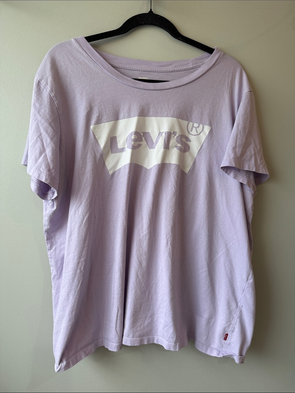 Levi's cotton Lavender Tee with White Logo xxl